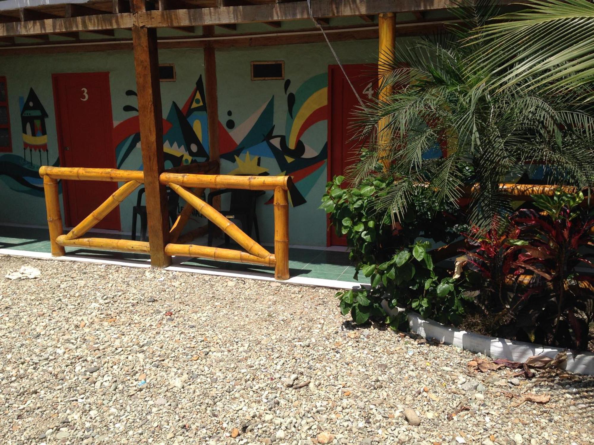 Pop House Otel Montañita Dış mekan fotoğraf