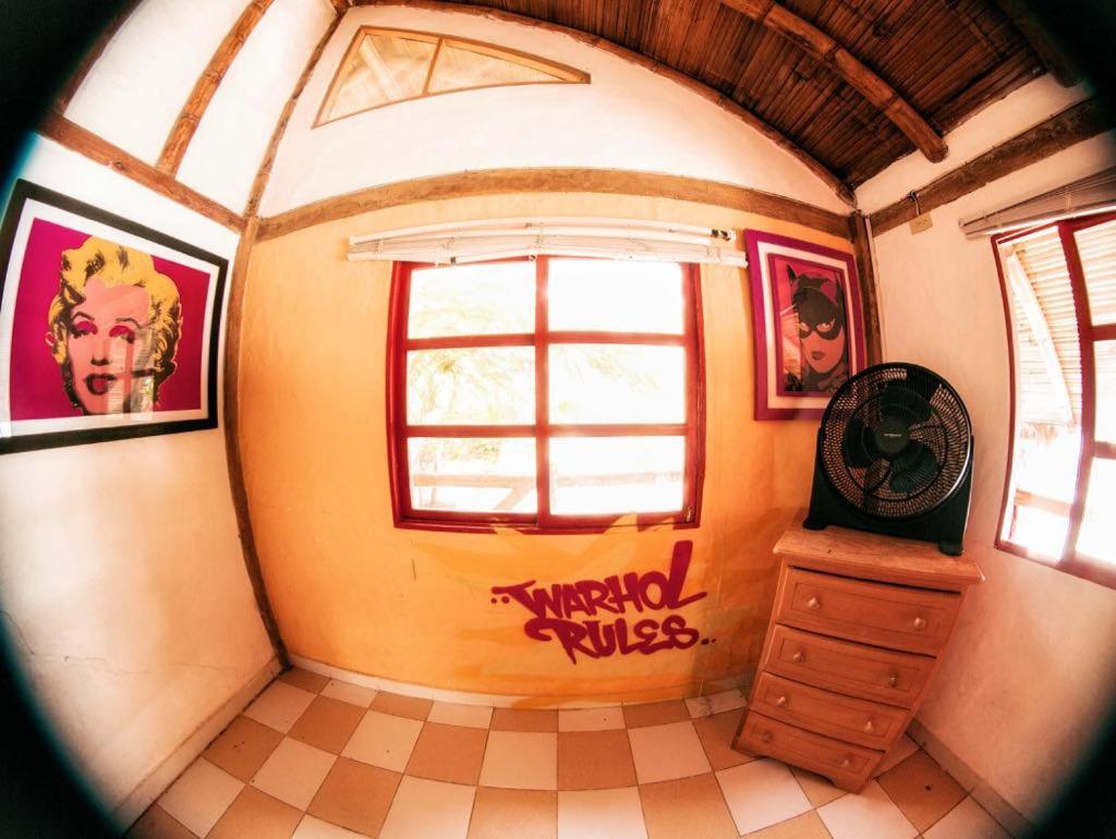Pop House Otel Montañita Dış mekan fotoğraf