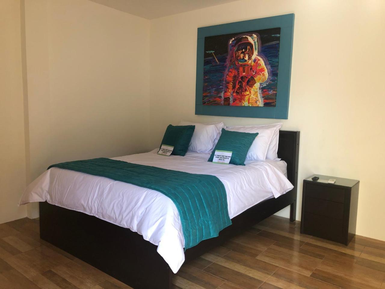 Pop House Otel Montañita Dış mekan fotoğraf